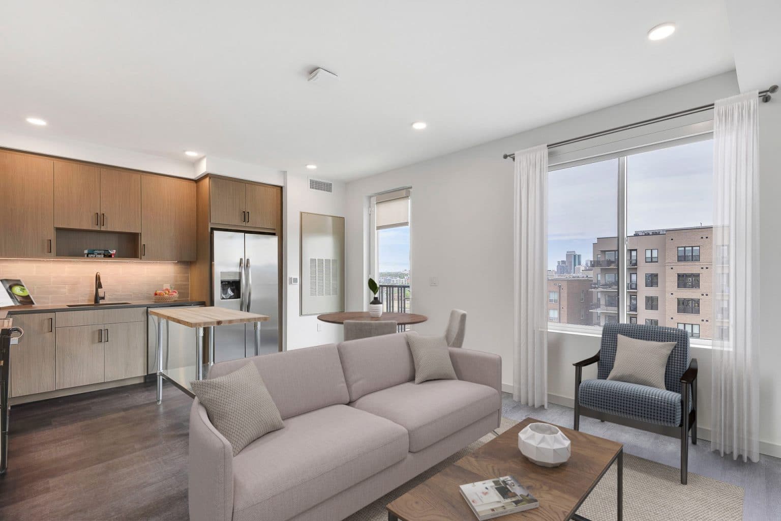 Luxury Sunny Apartment Views photo